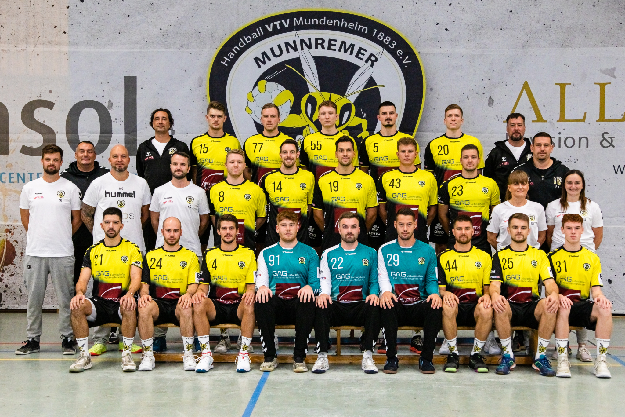 Männer 1 Heim
